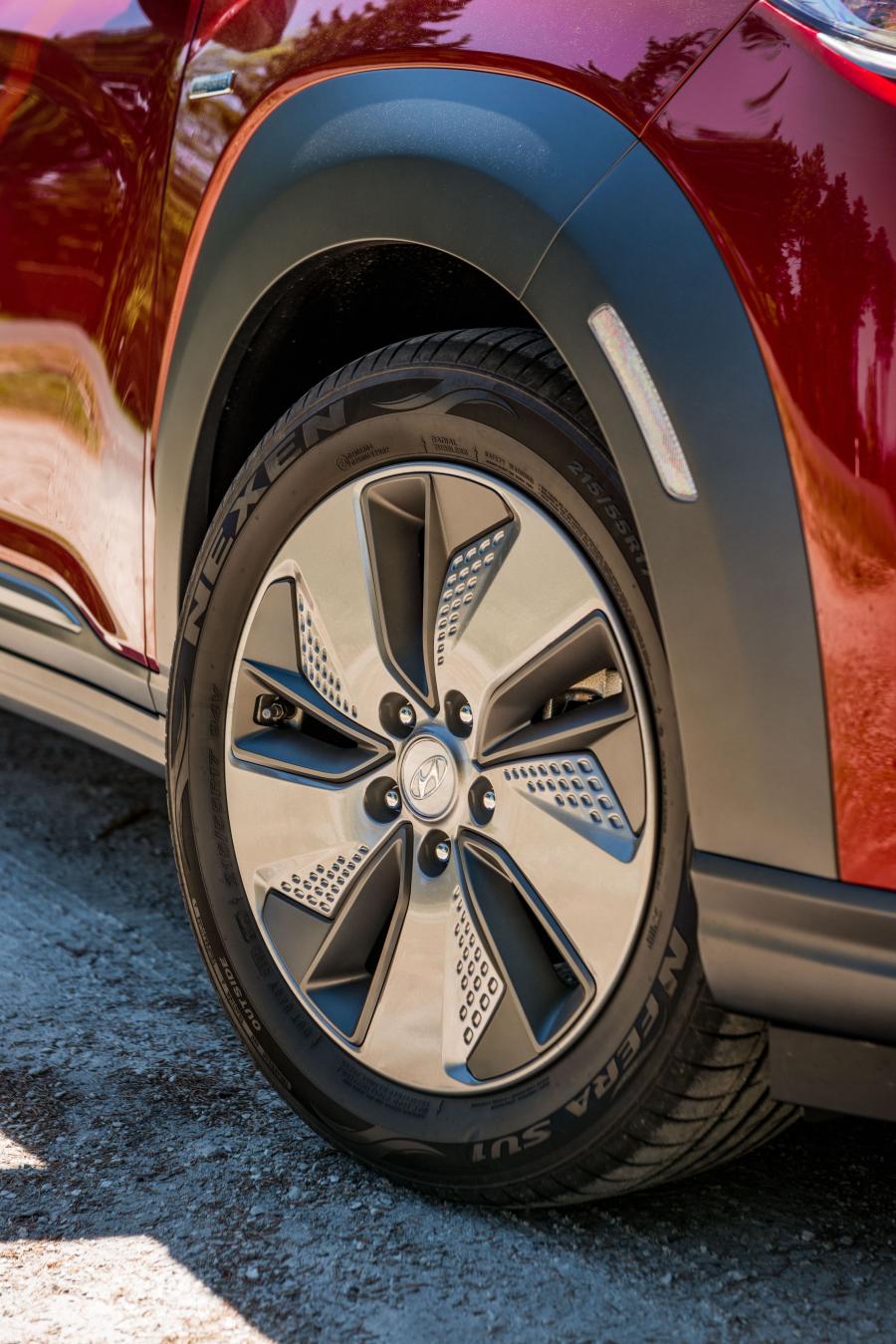 Колеса Hyundai Kona Electric 2018 года  (WW) (фото 13 из 48)